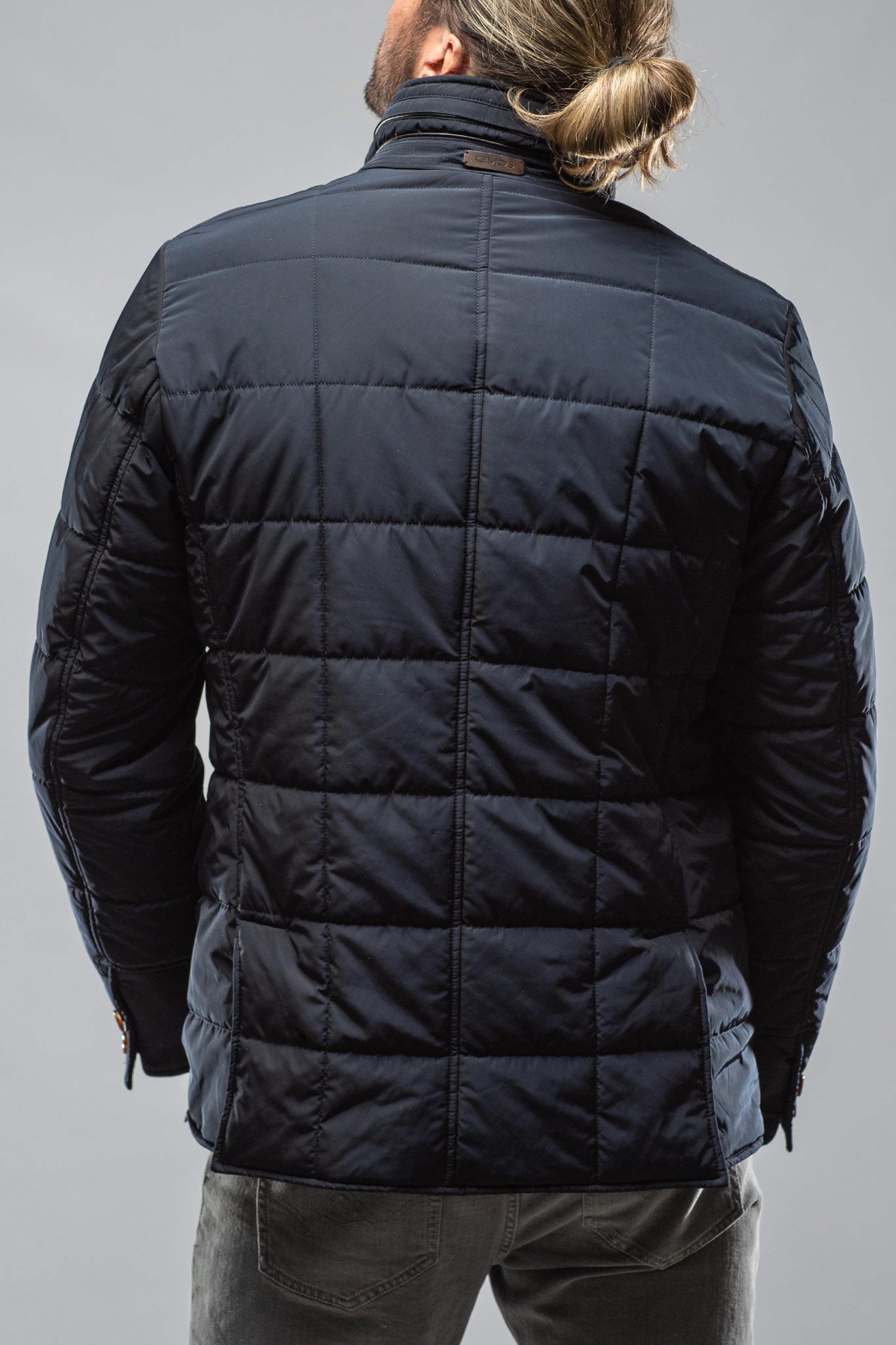 Easton Quilted Jacket In Navy