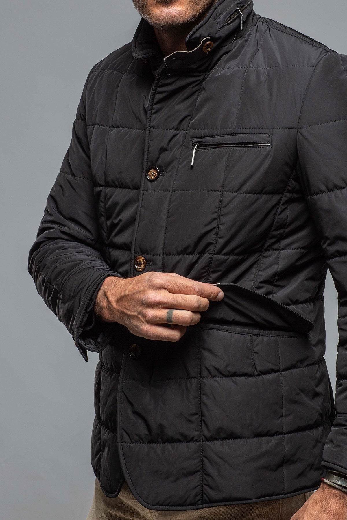 Easton Quilted Jacket In Black
