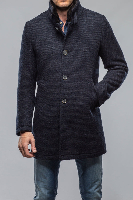Vancouver Knit Coat In Navy