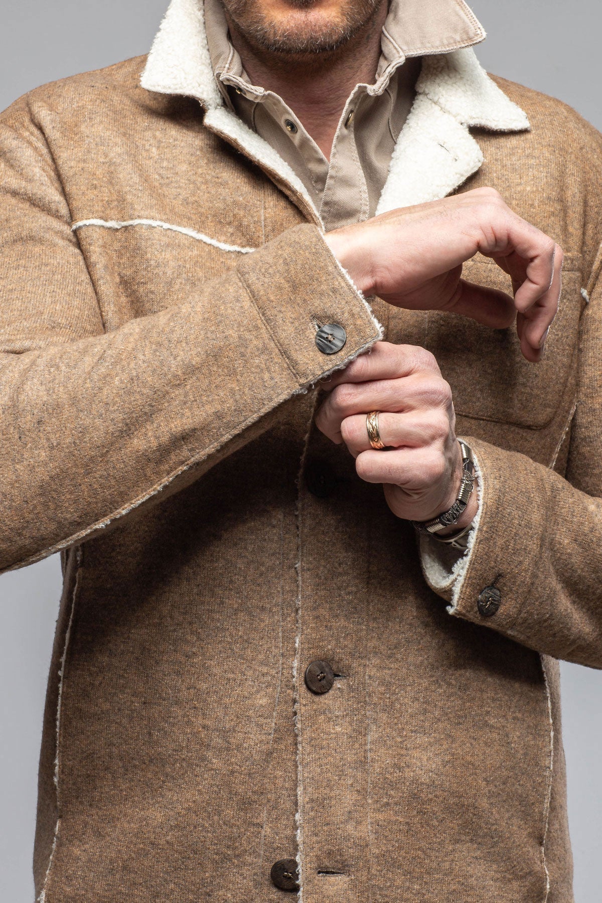 Kalispell Sherpa Shirt Jacket In Tan